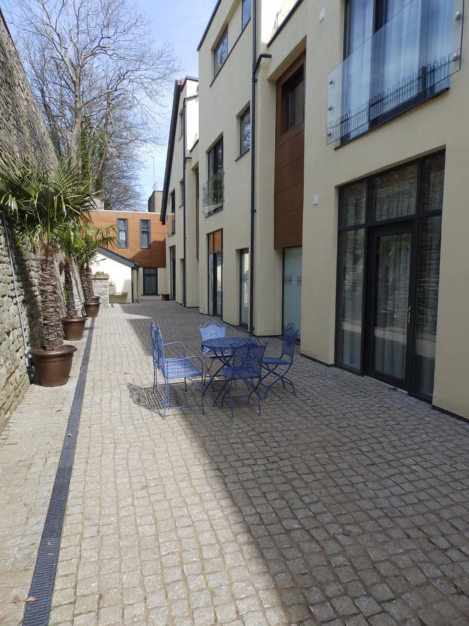 Restaurant James Sommerin Hotel Penarth Exterior photo