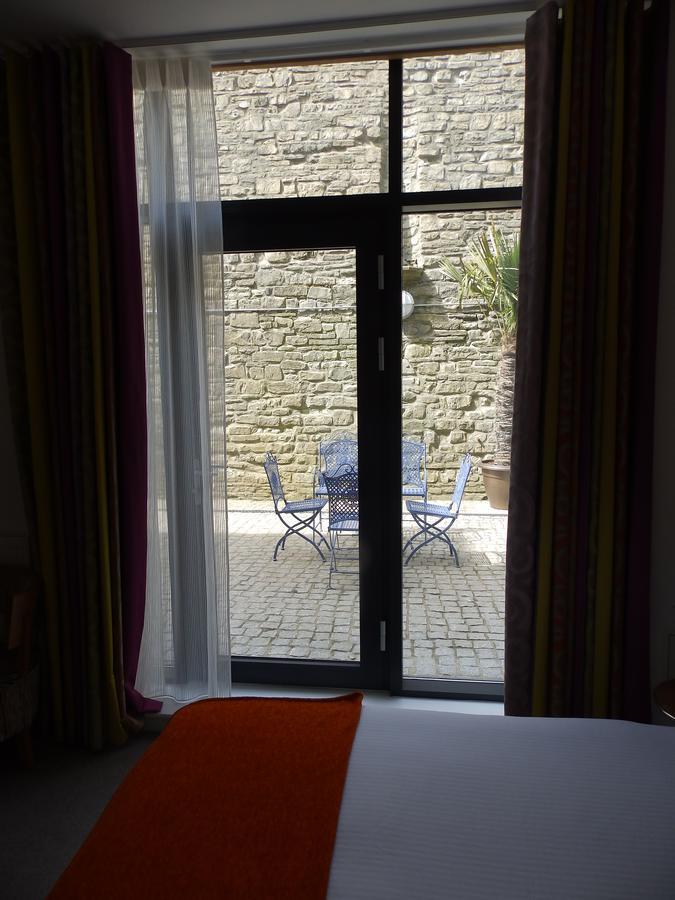 Restaurant James Sommerin Hotel Penarth Exterior photo